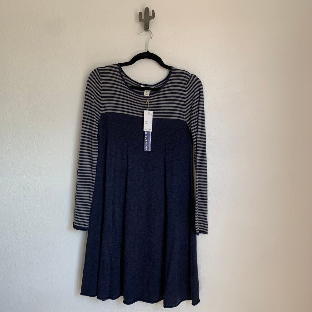 5/$25 NWT Artisan NY Navy Striped Knit Dress